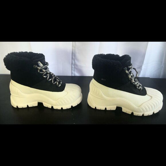 UGG Adiroam Hiker waterproof snow/rain boot (Men's 8.5; women's size 11) - Picture 7 of 10